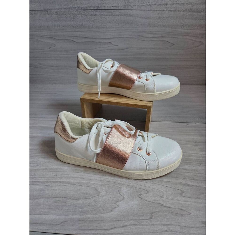 JustFab Yasmina Rosegold Sneakers
